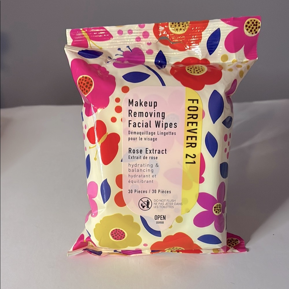 3/$15 Forever 21 Makeup Removal Facial Wipes – Rose Extract, 30 Pieces